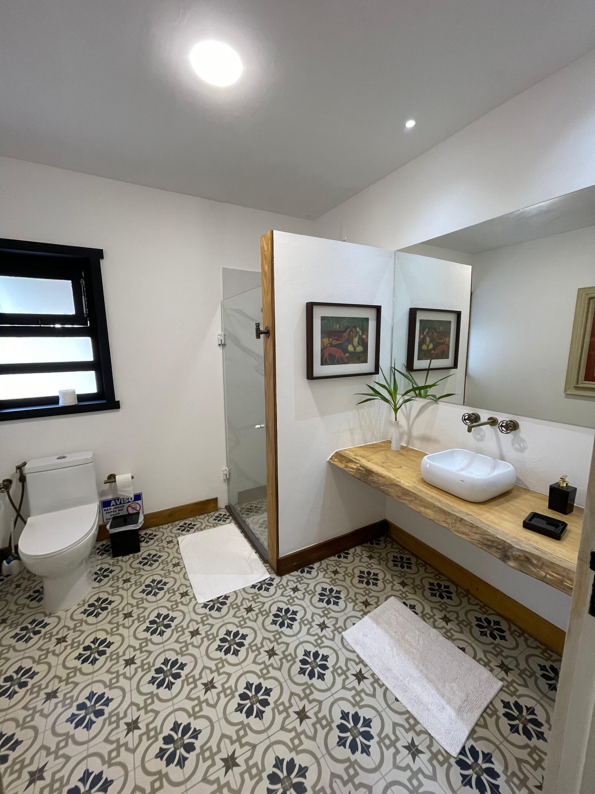 Suite-1-Banheiro-2-scaled.jpg
